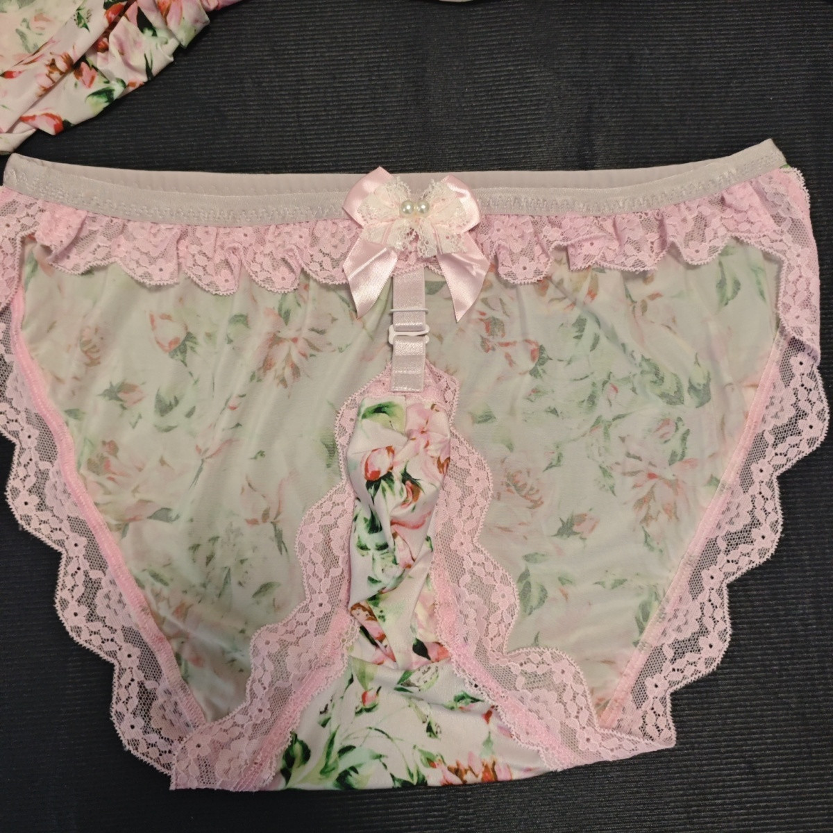 Elastic Lace Trim - Celana Dalam Pria Seksi dan Imut